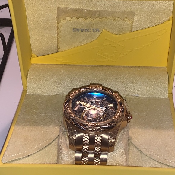 Men’s Invicta watch - Picture 2 of 5